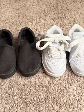 Size 5 Toddler Sneaker Bundle - Boys